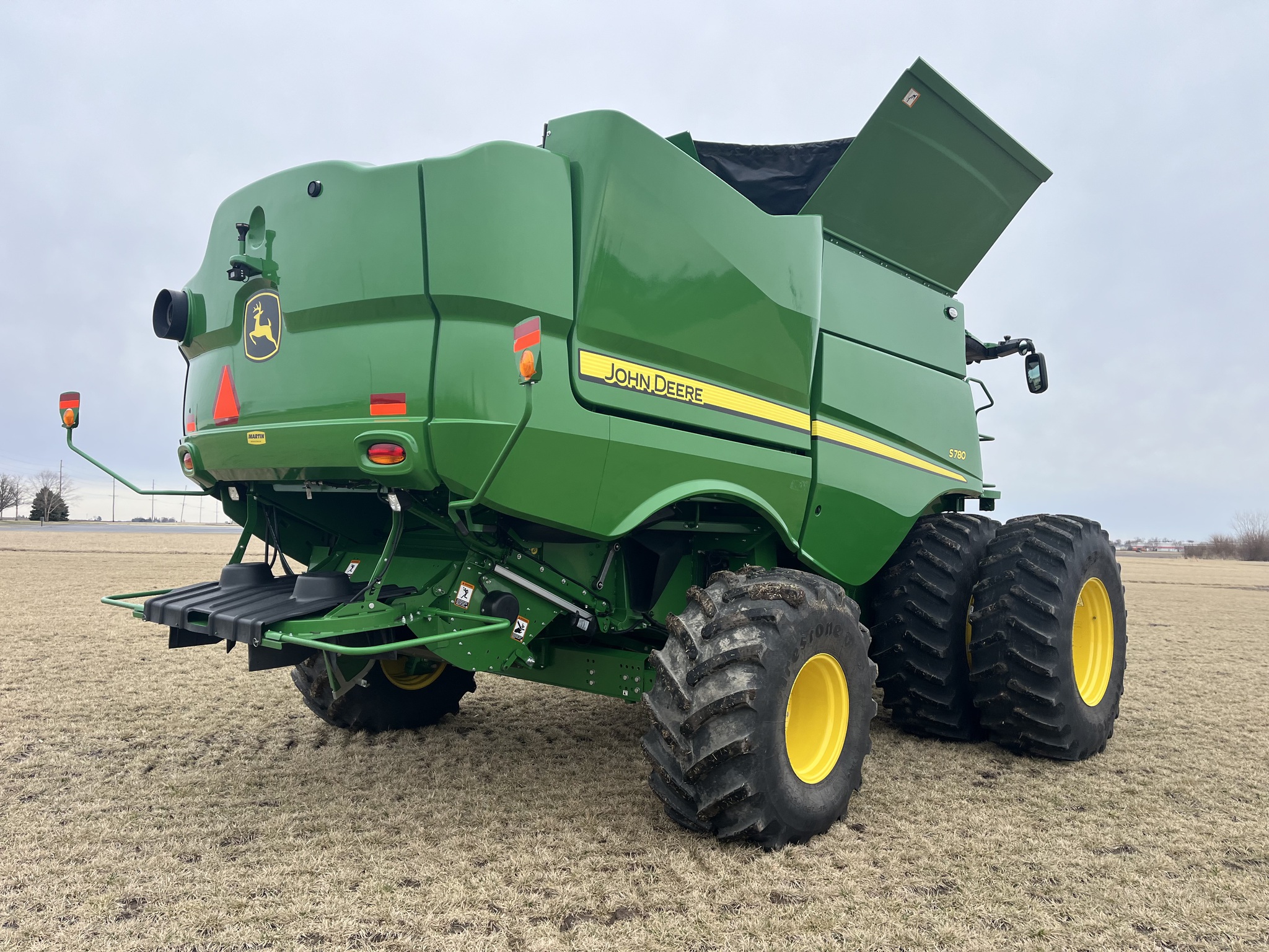  2024 John Deere S780 at Heritage Tractor in Princeton, IL