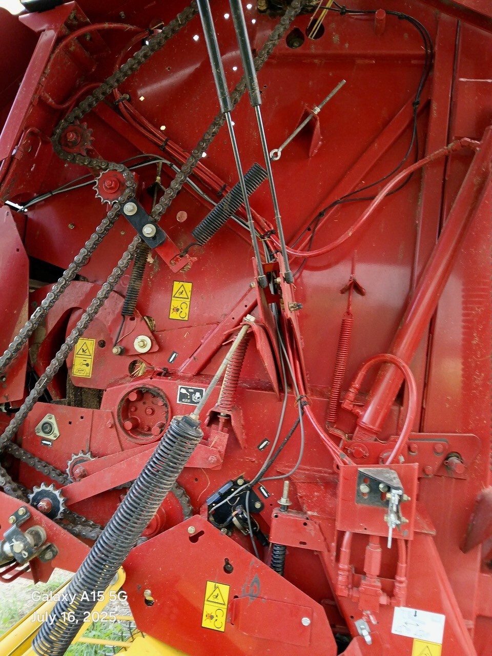 2018 New Holland Rollbelt 460 Image 8