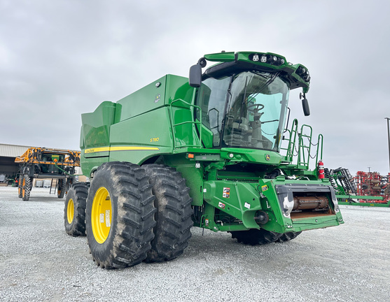 2022 John-Deere S780