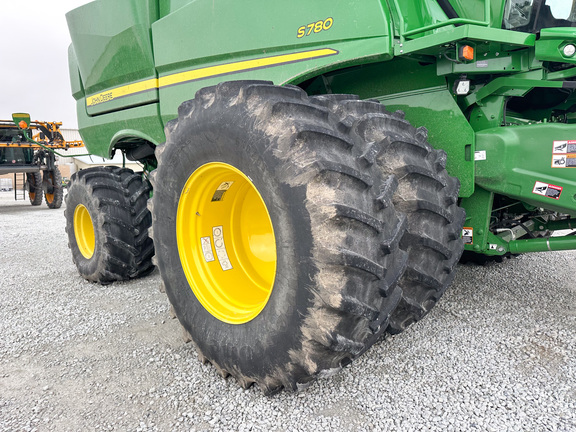 2022 John-Deere S780