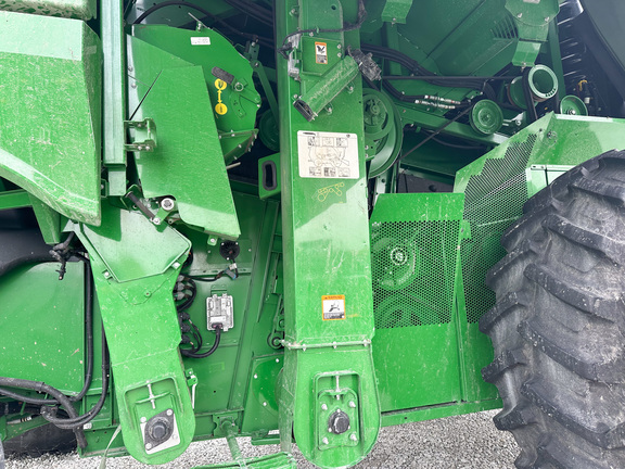 2022 John-Deere S780