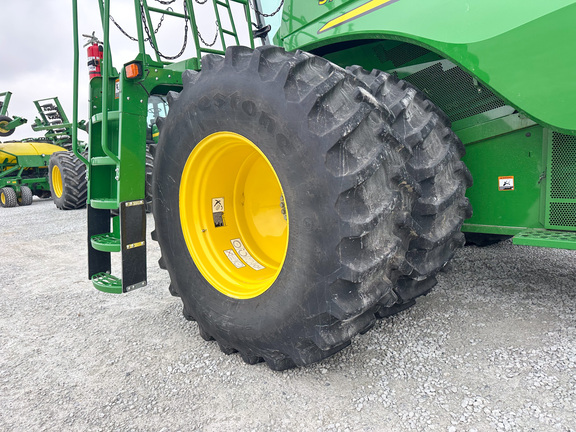 2022 John-Deere S780