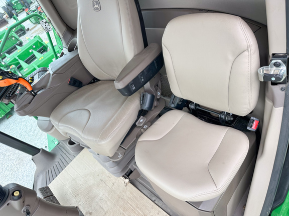 2022 John-Deere S780