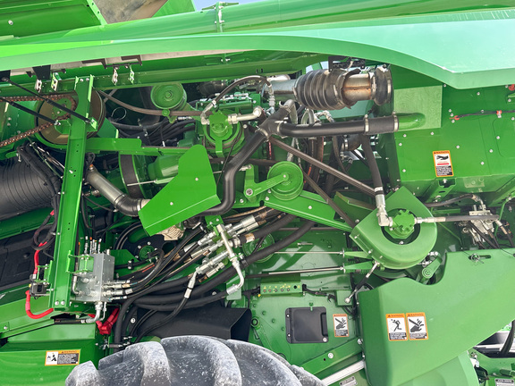 2022 John-Deere S780