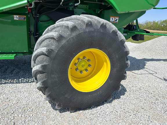 2022 John-Deere S780