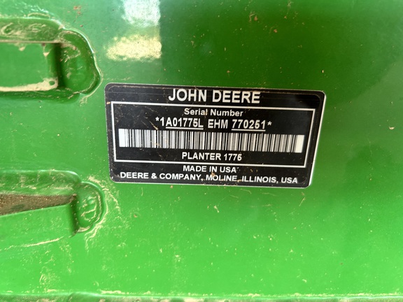 Photo of 2017 John Deere 1775NT