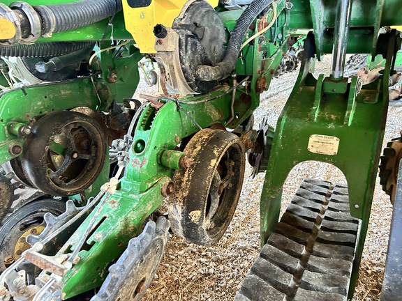 Photo of 2017 John Deere 1775NT