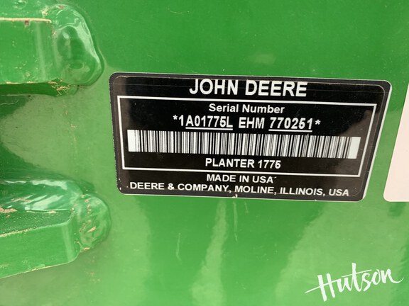 Photo of 2017 John Deere 1775NT