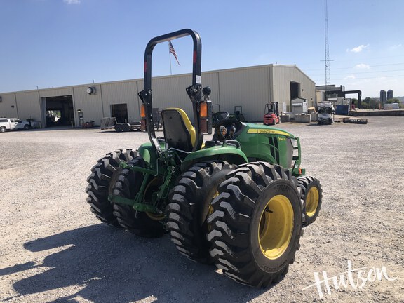 Photo of 2024 John Deere 3046R