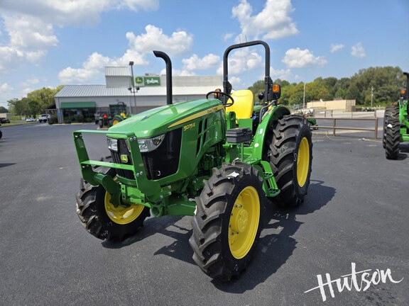 Photo of 2024 John Deere 5075E