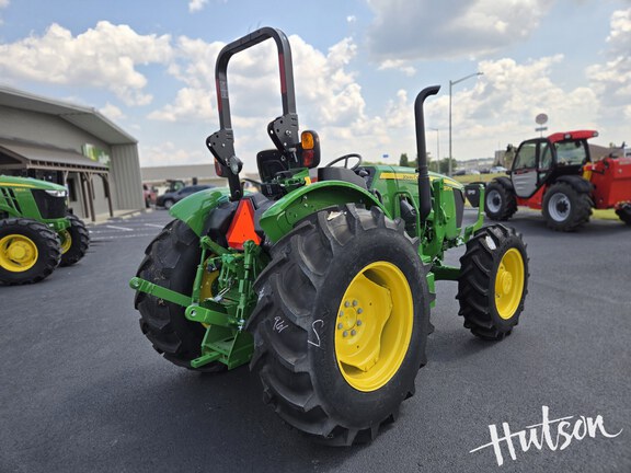 Photo of 2024 John Deere 5075E