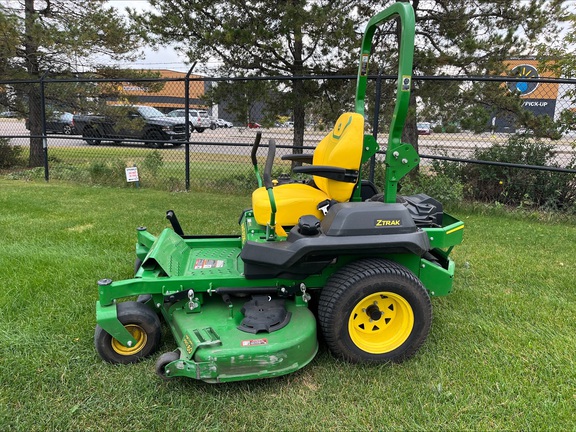 Used 2024 John Deere Z730M Zero Turn Mowers at Horizon Ag & Turf in Edmonton West, AB - Photo2