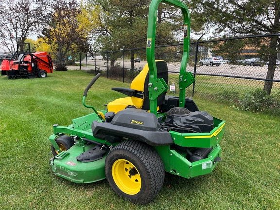 Used 2024 John Deere Z730M Zero Turn Mowers at Horizon Ag & Turf in Edmonton West, AB - Photo3