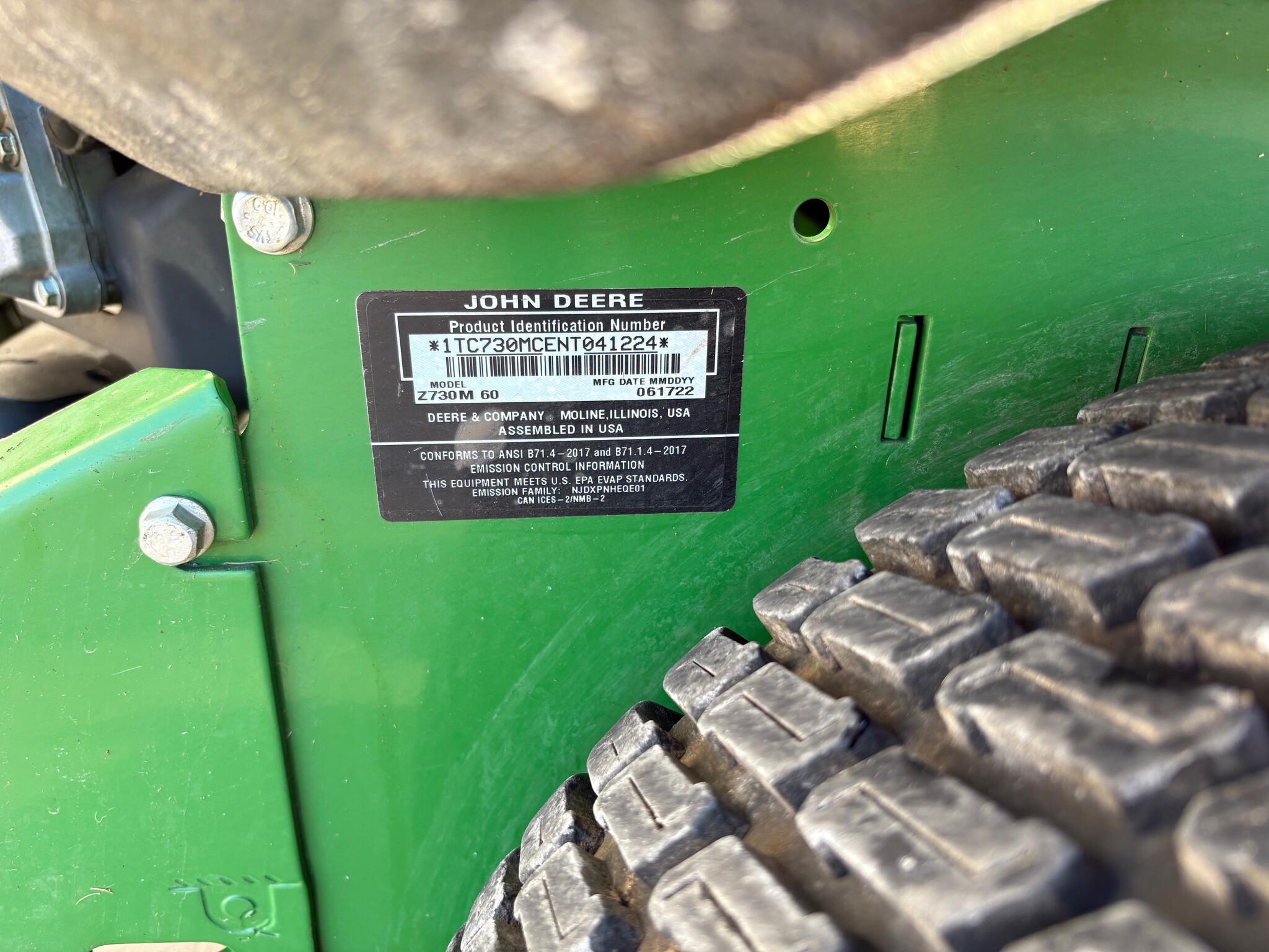 2022 John Deere Z730M Image 5