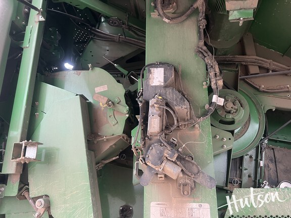 Photo of 2025 John Deere S7 800