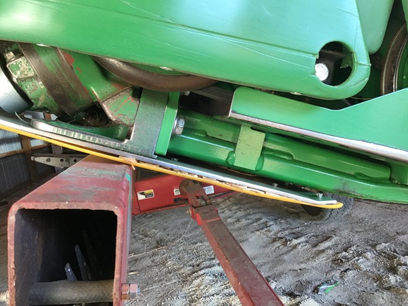 2005 John-Deere 630F
