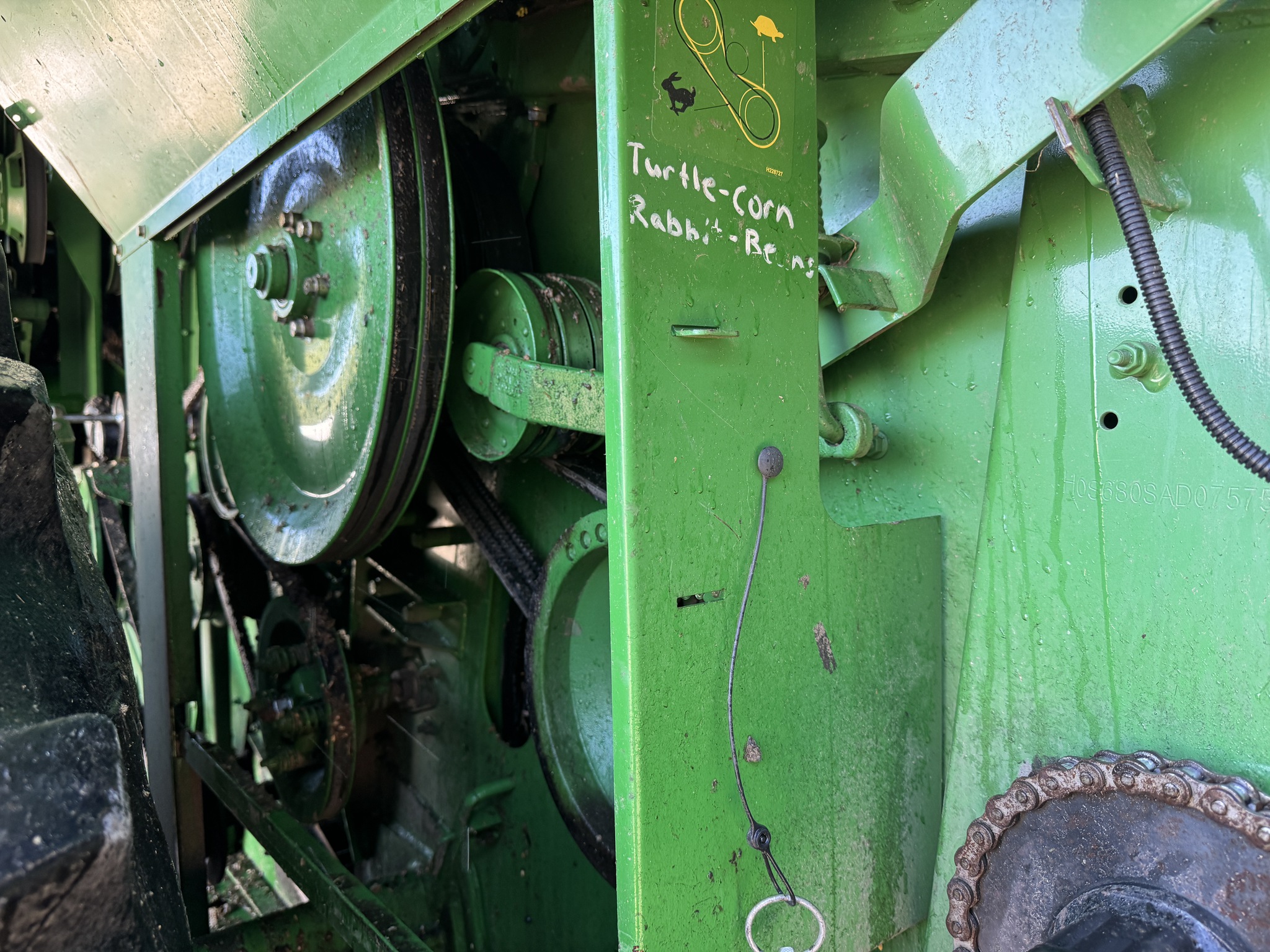 2013 John Deere S680 Image 3