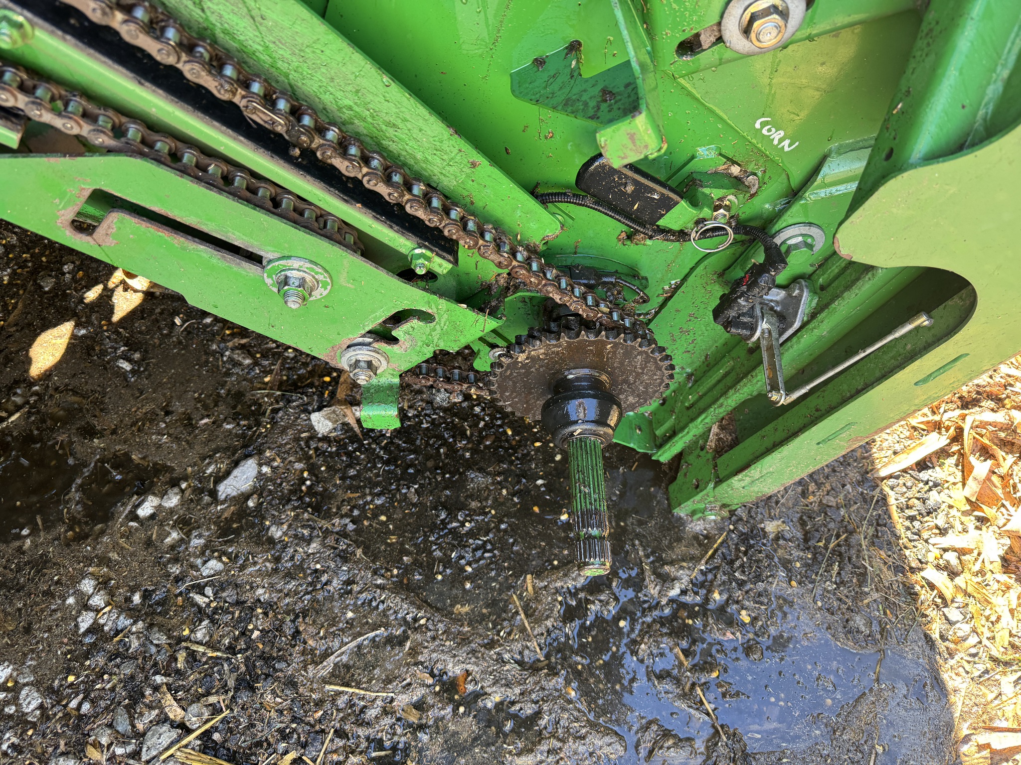 2013 John Deere S680 Image 5