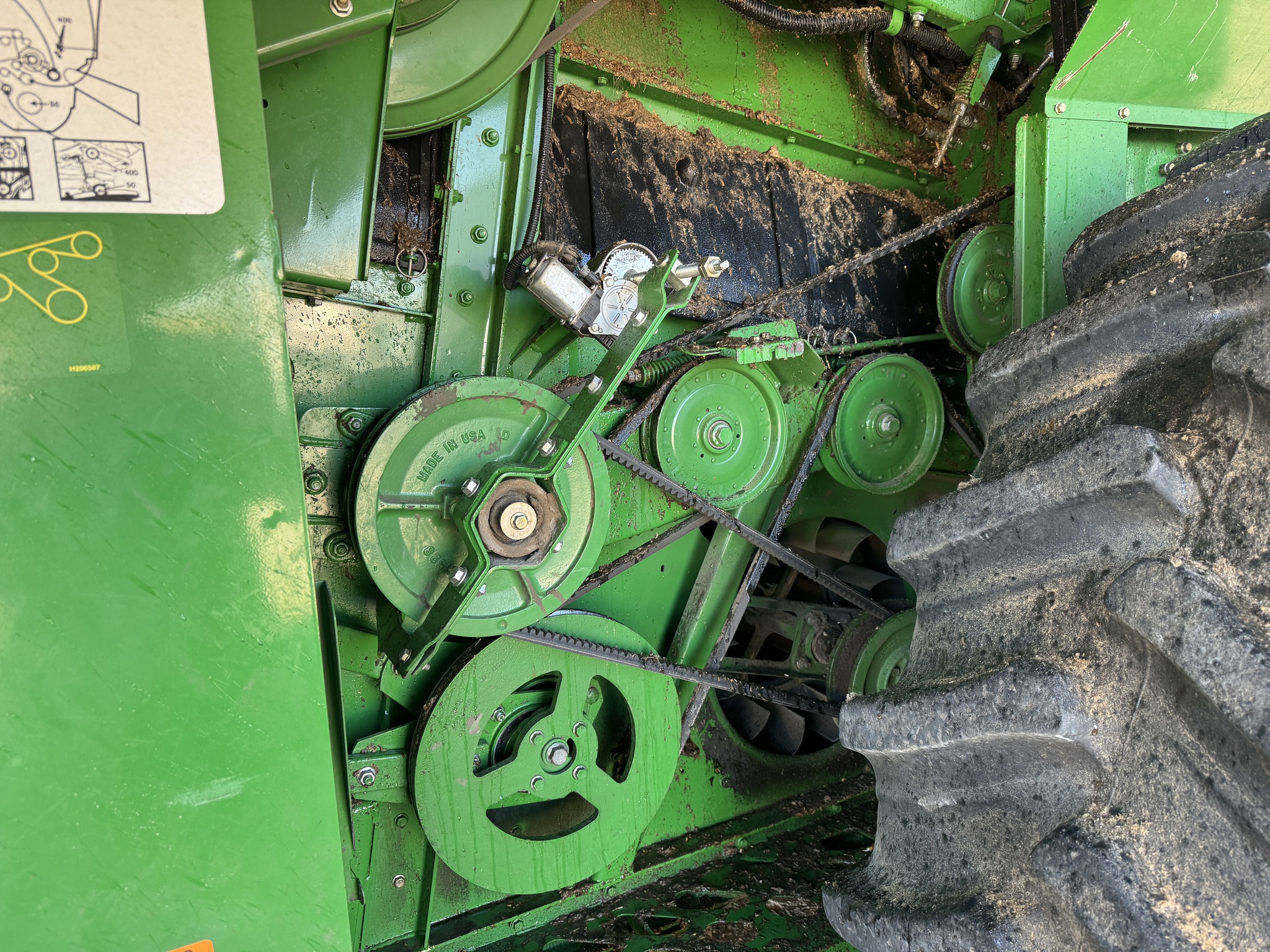 2013 John Deere S680 Image 8