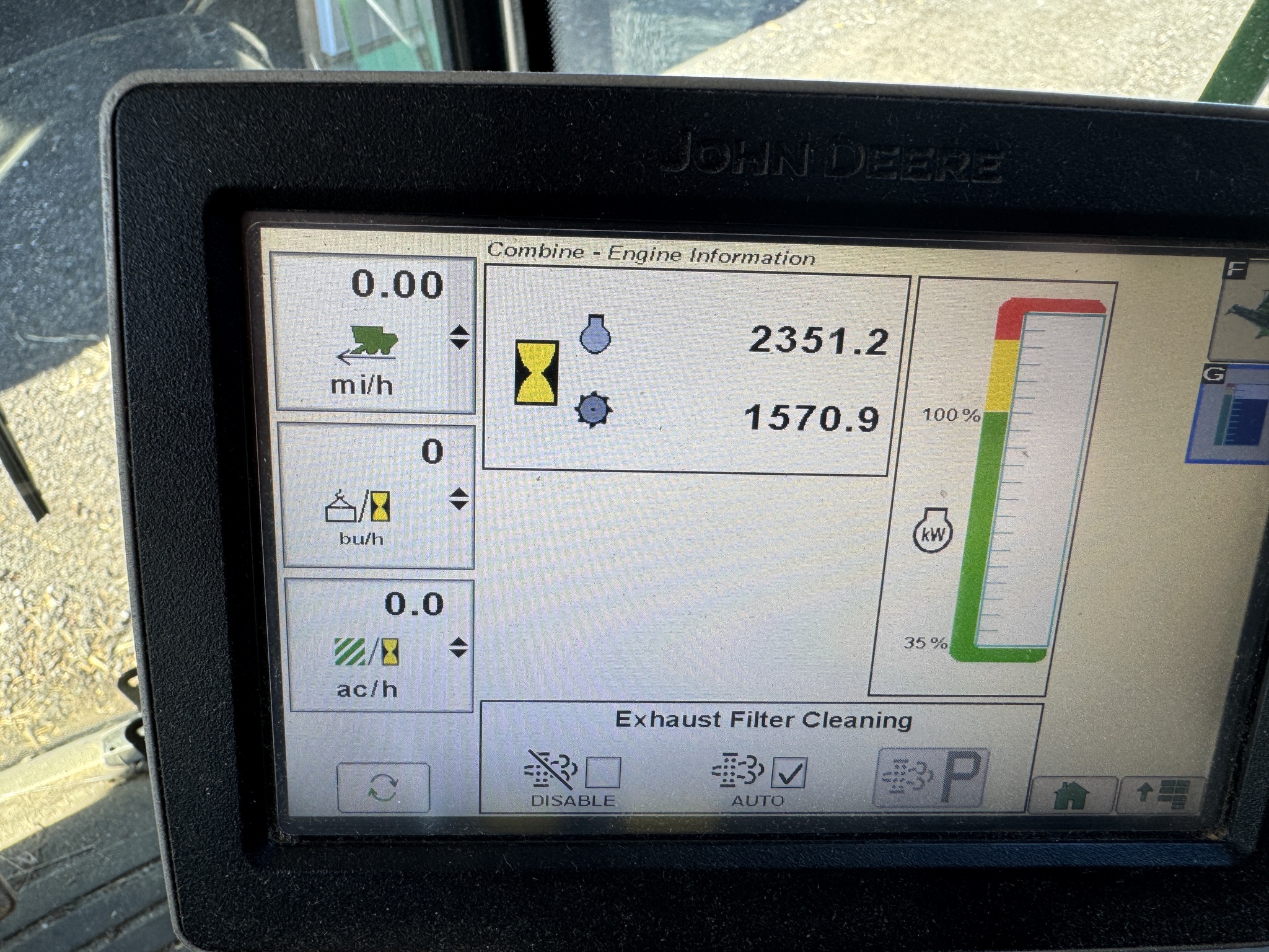 2013 John Deere S680 Image 23