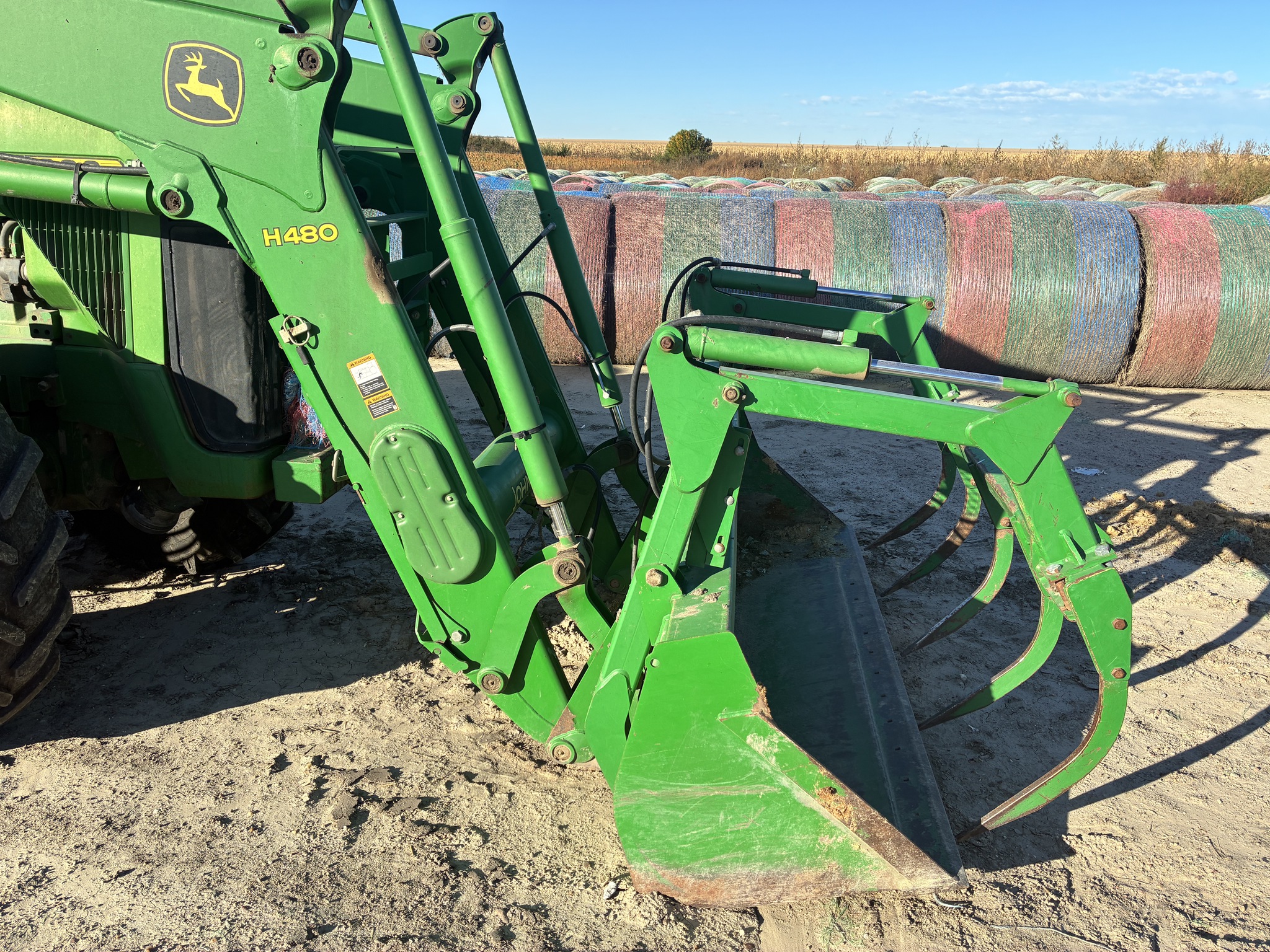 1996 John Deere 8200 Image 8