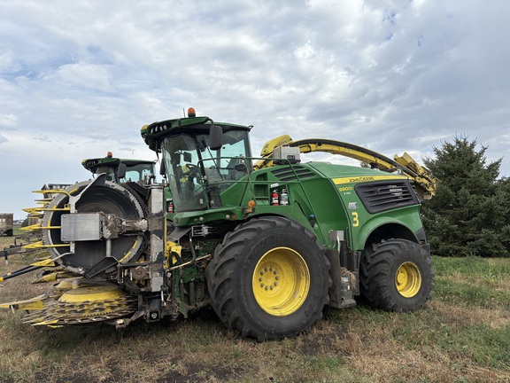  John Deere 9900