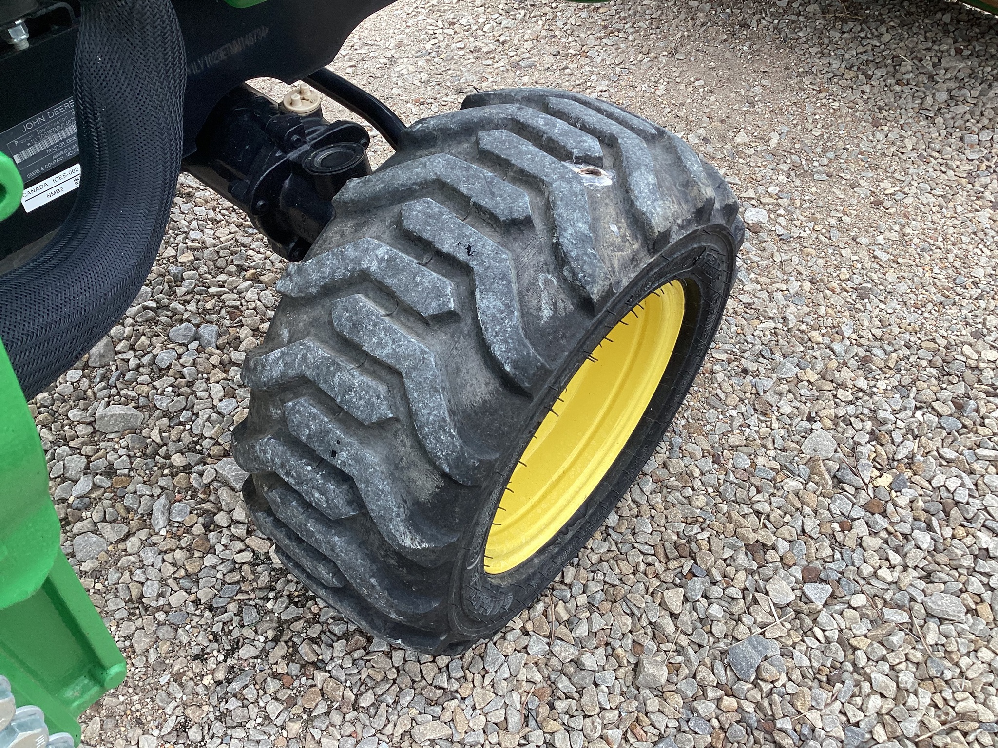 2021 John Deere 1023E Image 14