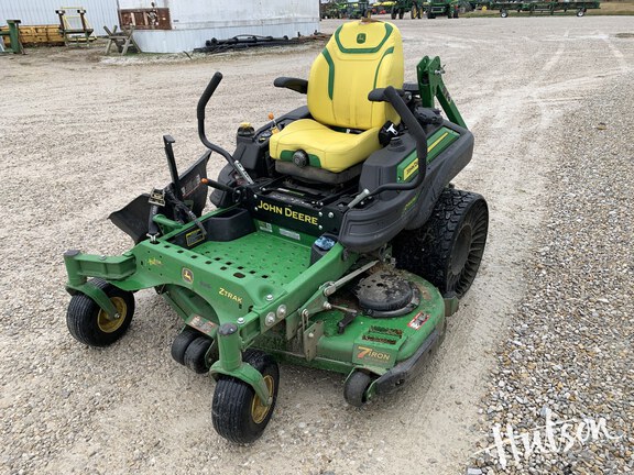 Photo of 2025 John Deere Z960M
