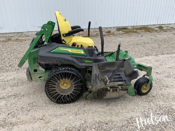 Photo of 2025 John Deere Z960M