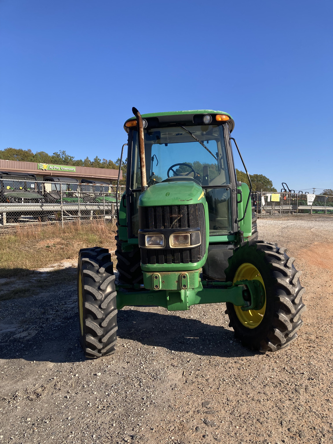 2007 John Deere 6215 Image 3