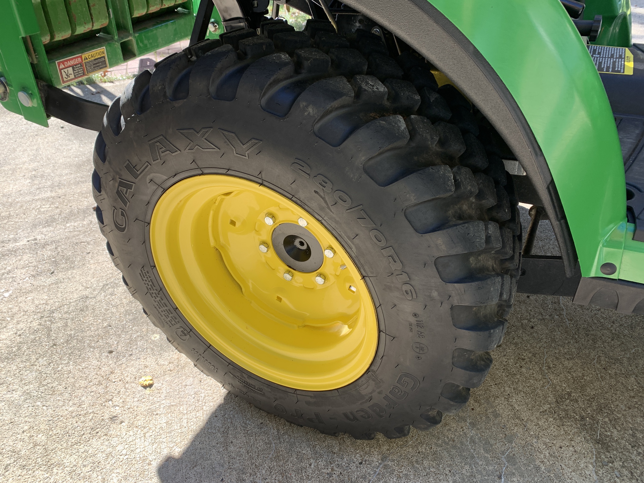  2019 John Deere 2025R at Heritage Tractor in Smithville, MO