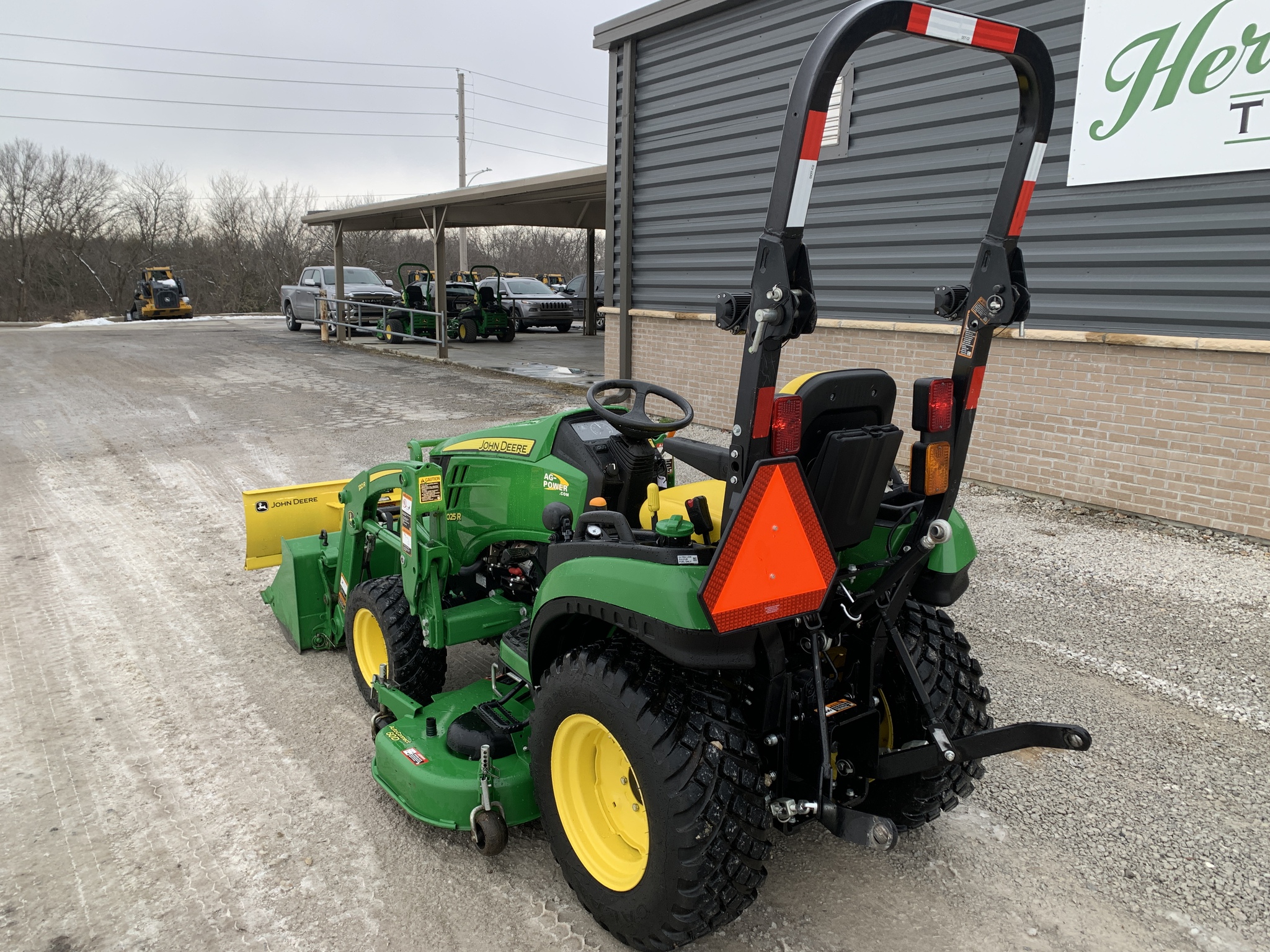  2019 John Deere 2025R at Heritage Tractor in Smithville, MO