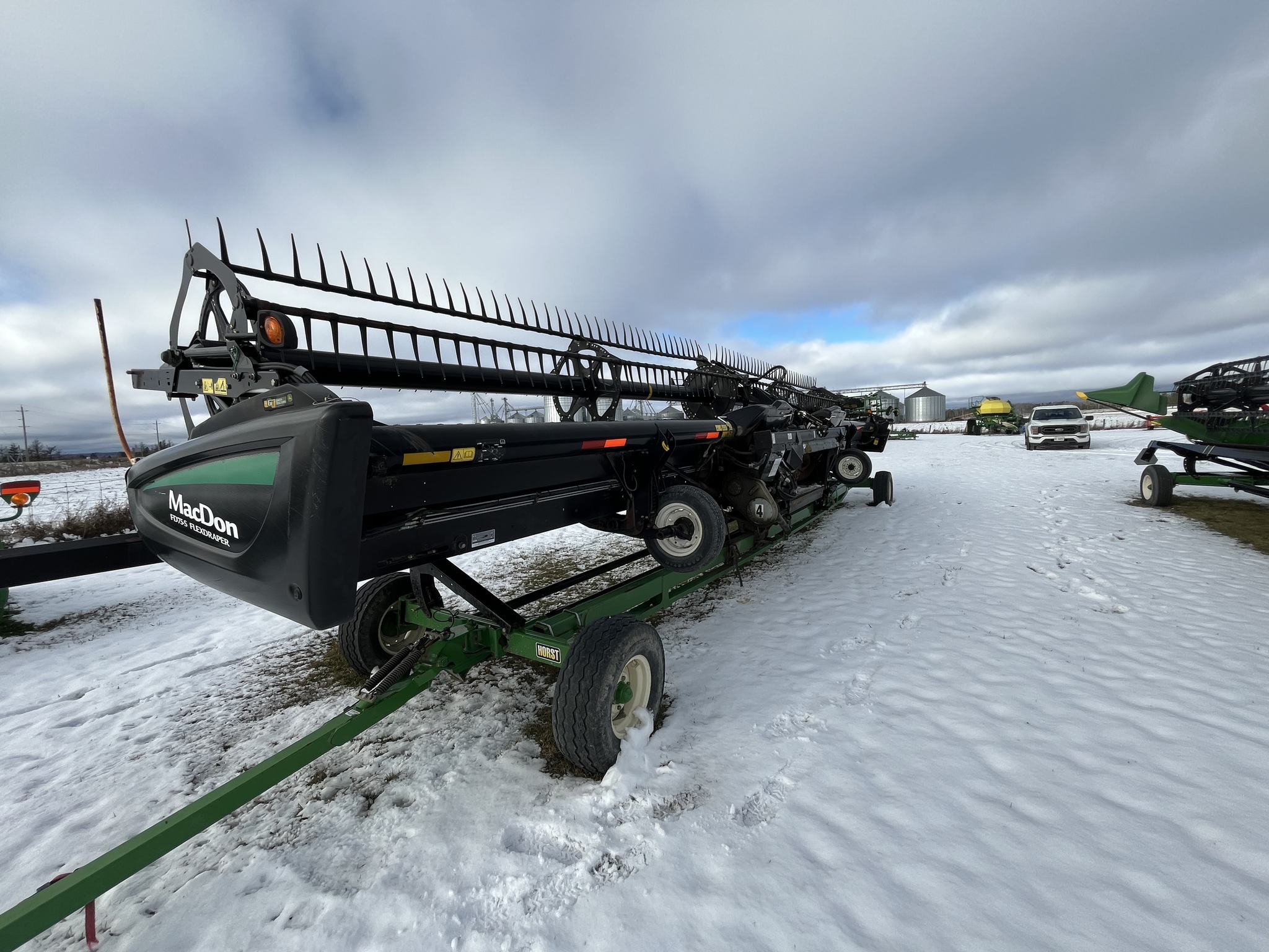 2017 MacDon FD75-40 Image 1