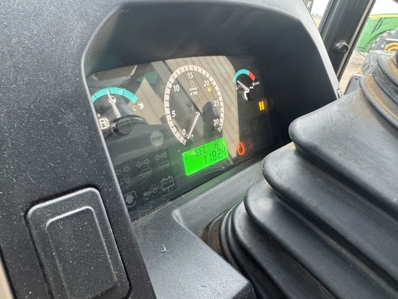 2015 John Deere 6140D - Photo18