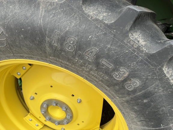 2015 John Deere 6140D - Photo20