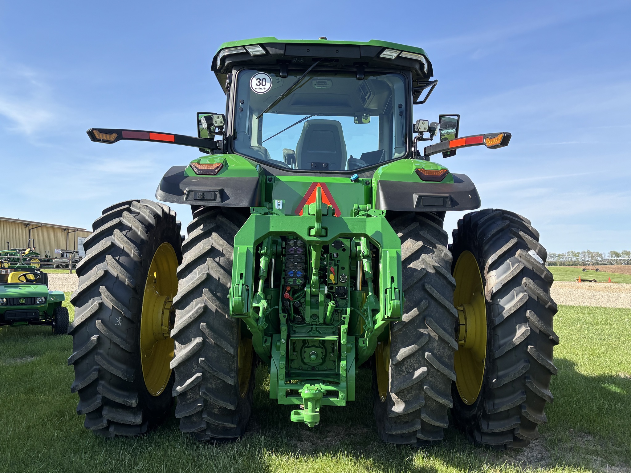  2025 John Deere 8R 370 at Heritage Tractor in Lacon, IL