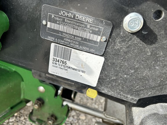 Photo of 2022 John Deere 1025R
