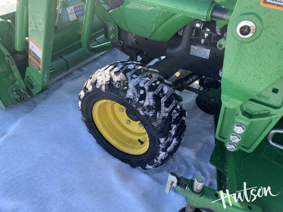 Photo of 2022 John Deere 1025R