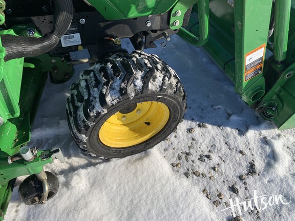 Photo of 2022 John Deere 1025R