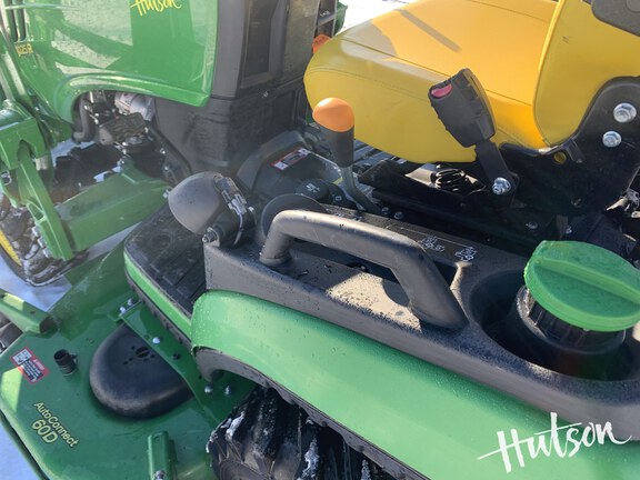 Photo of 2022 John Deere 1025R
