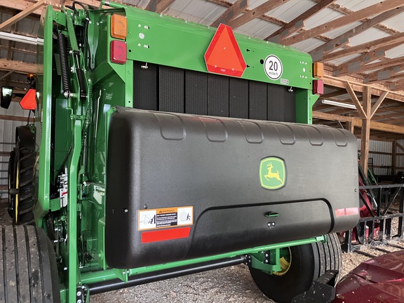 2024 John Deere 561M