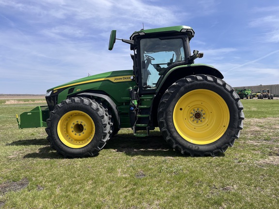 2025 John Deere 8R 410 - Photo8