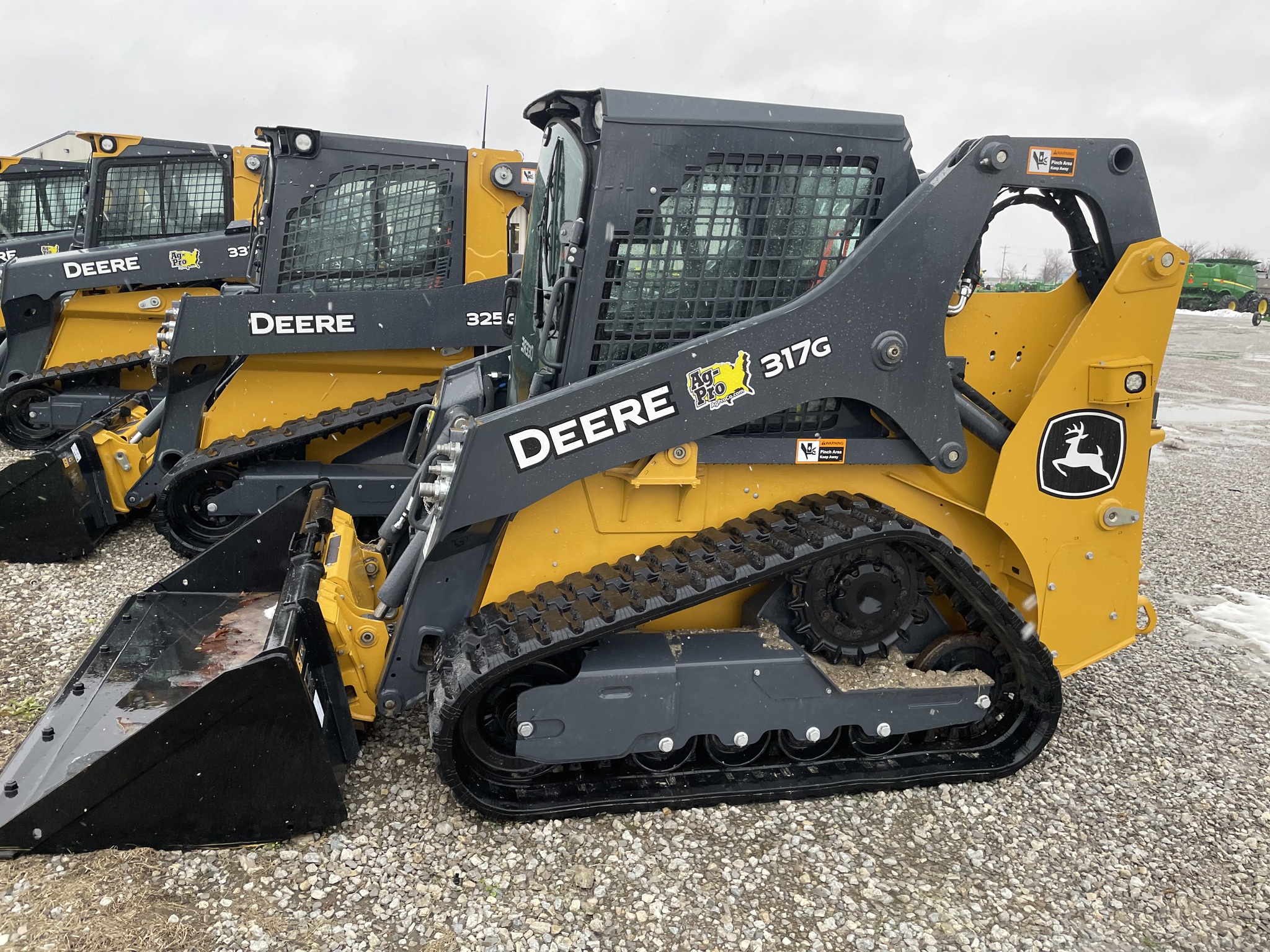 2025 John Deere 317G Image 1