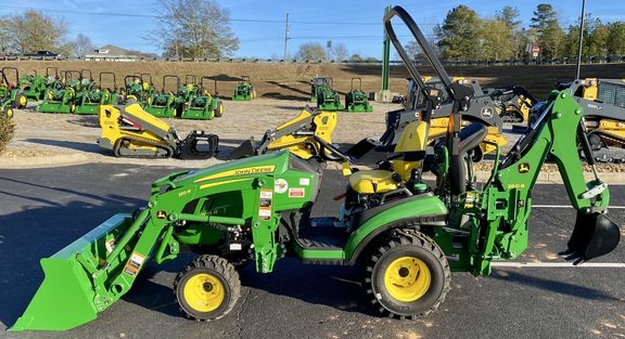 2024 John Deere 1025R Photo 2