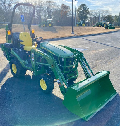 2024 John Deere 1025R Photo 5
