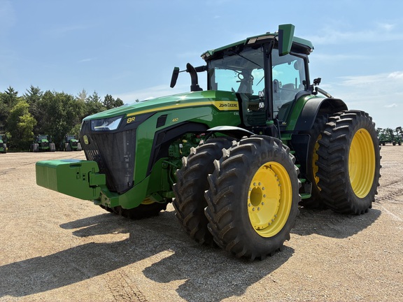  John Deere 8R 410