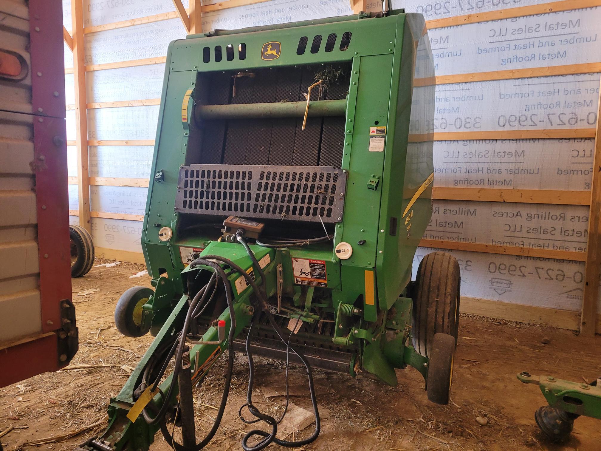 2021 John Deere 450M Image 1