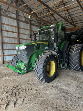  John Deere 7R 330