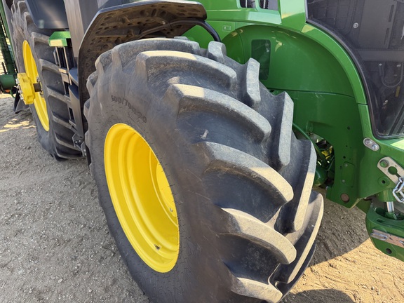 2023 John Deere 7R 330 - Photo11