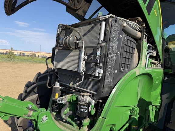 2023 John Deere 7R 330 - Photo19